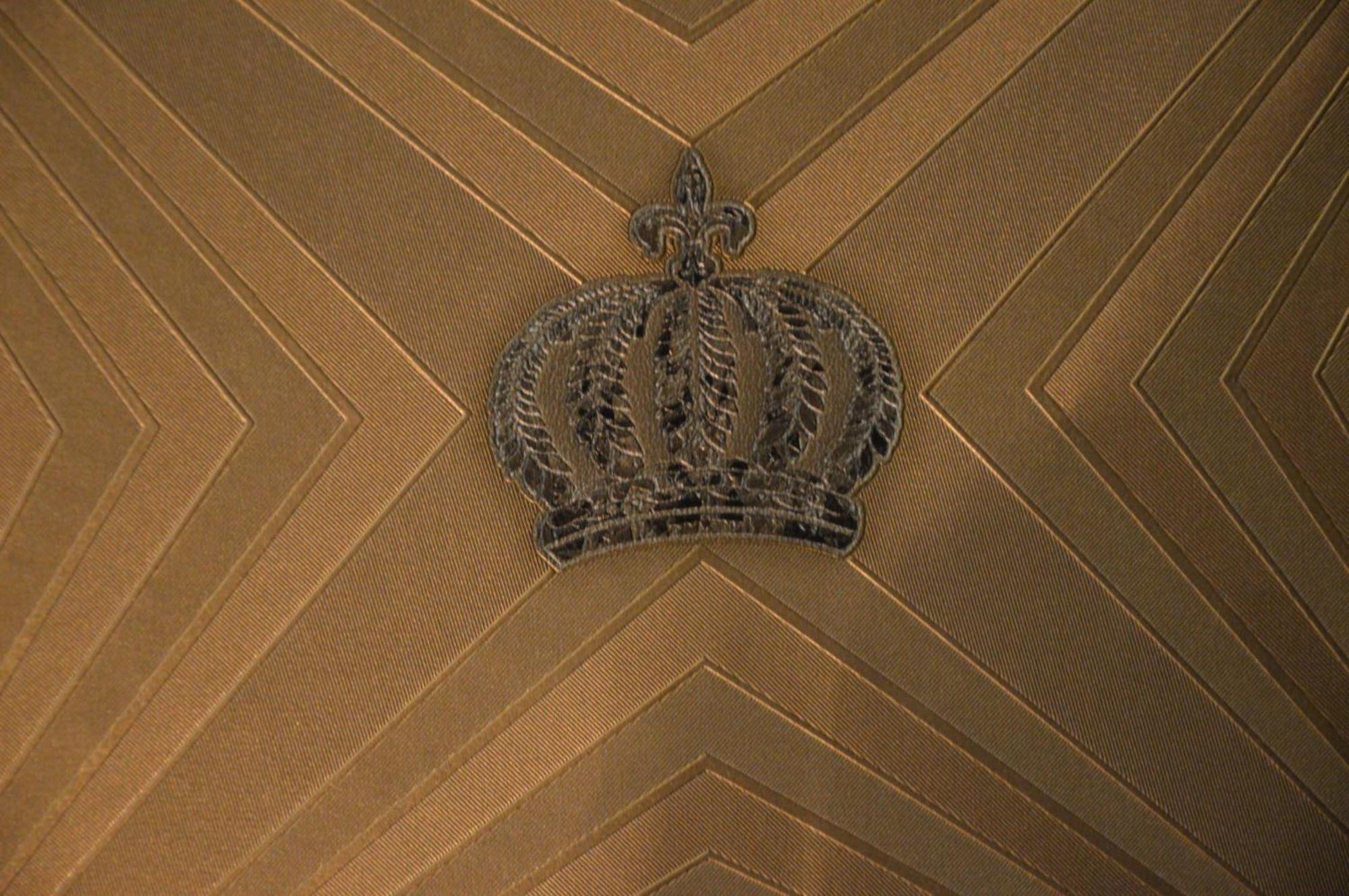 My-Lord Luxapartman Eger Buitenkant foto